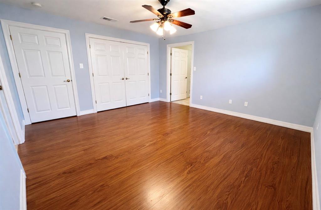 1825 Glenway Drive Property Photo 13