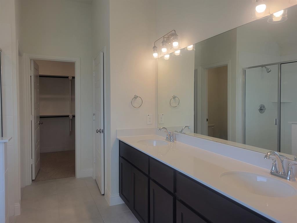 5012 Picasso Road Property Photo 17