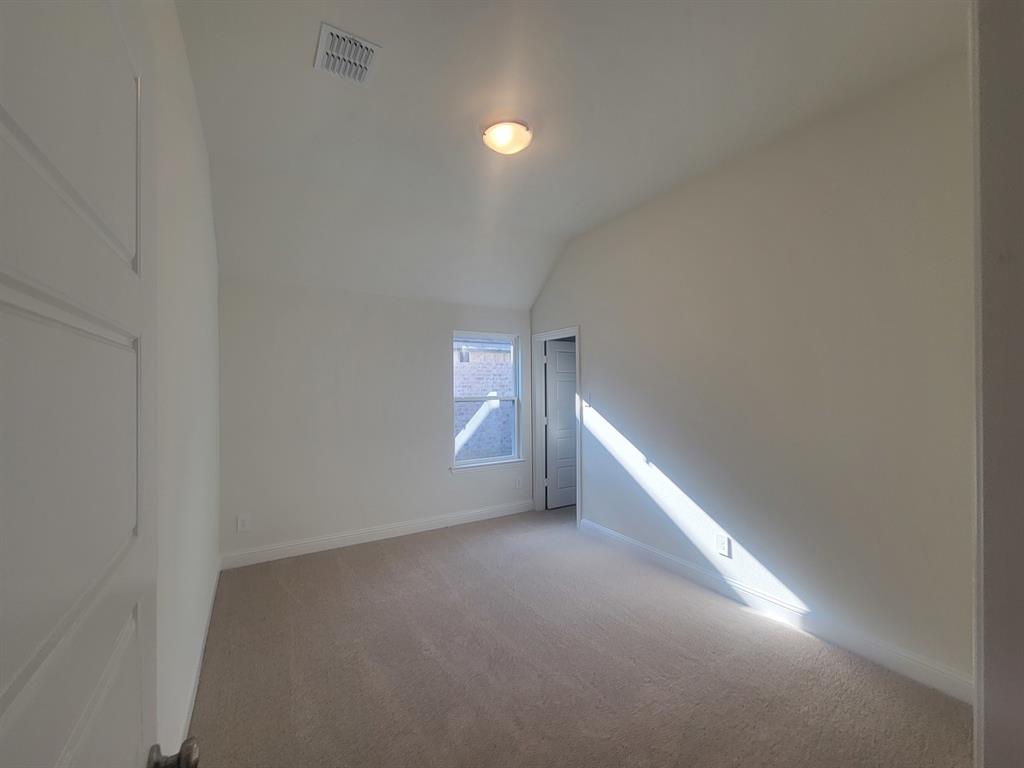 5012 Picasso Road Property Photo 25