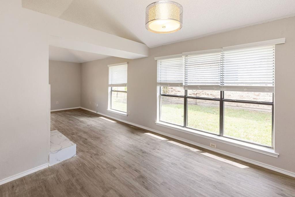 1304 Petunia Drive Property Photo 33