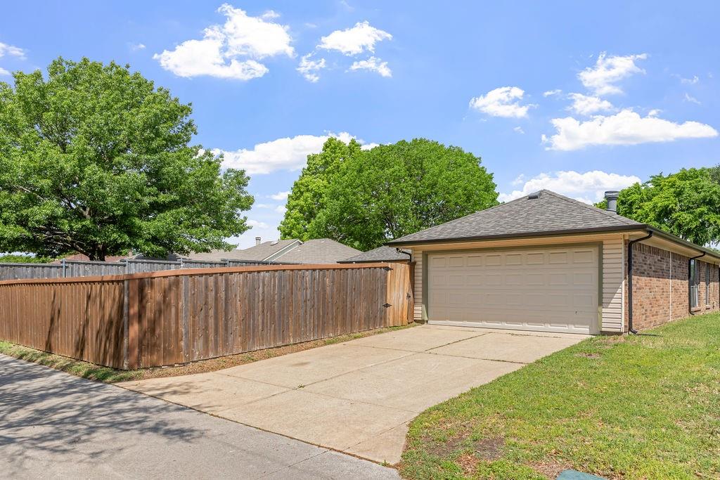 1304 Petunia Drive Property Photo 36