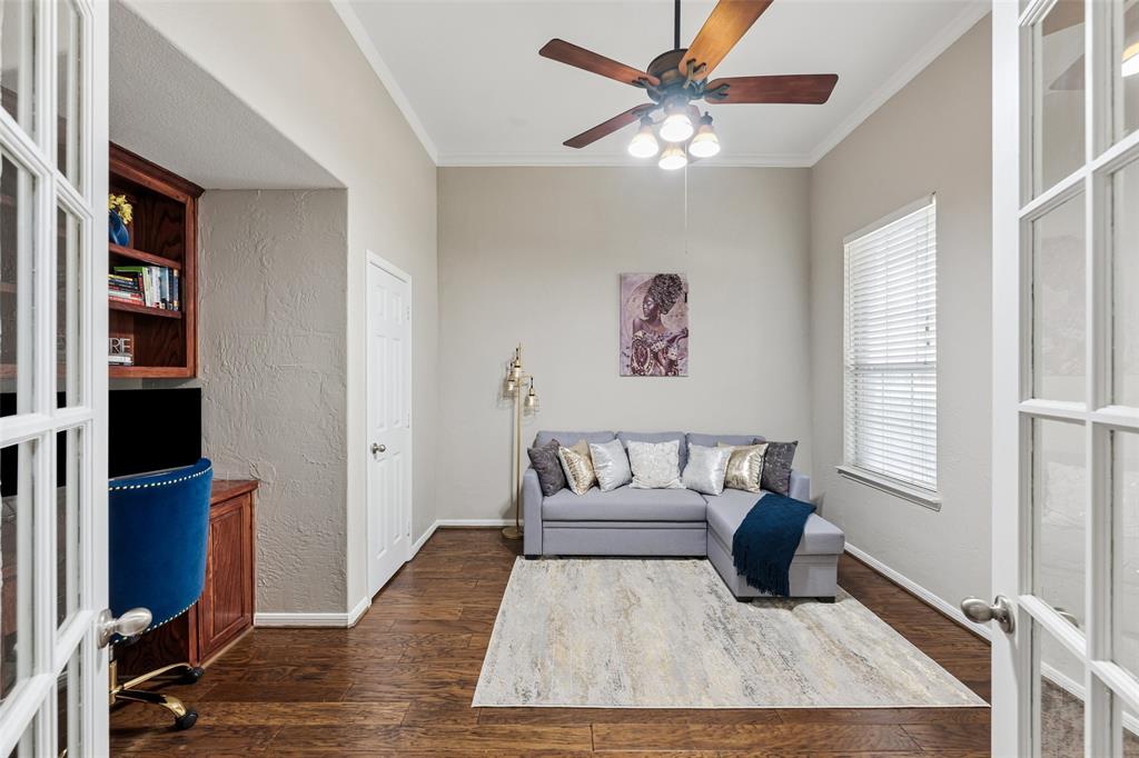 1301 Bramble Lane Property Photo 3