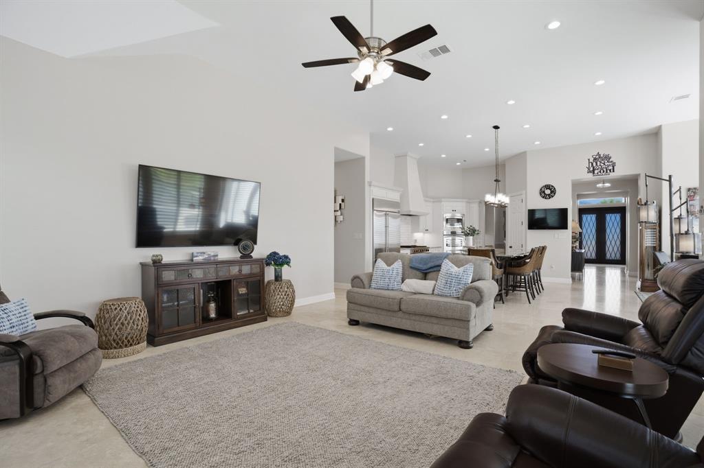 1120 Twin Oaks Drive Property Photo 19