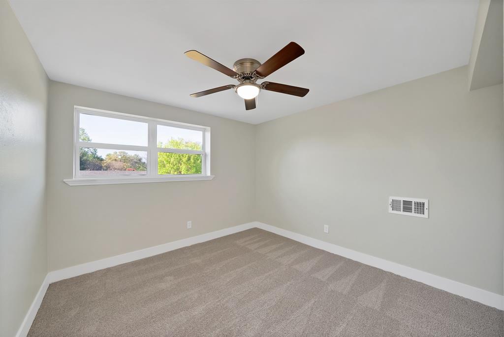 1213 Walker Drive Property Photo 12