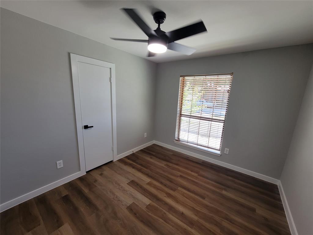 4750 Winesanker Way Property Photo 10