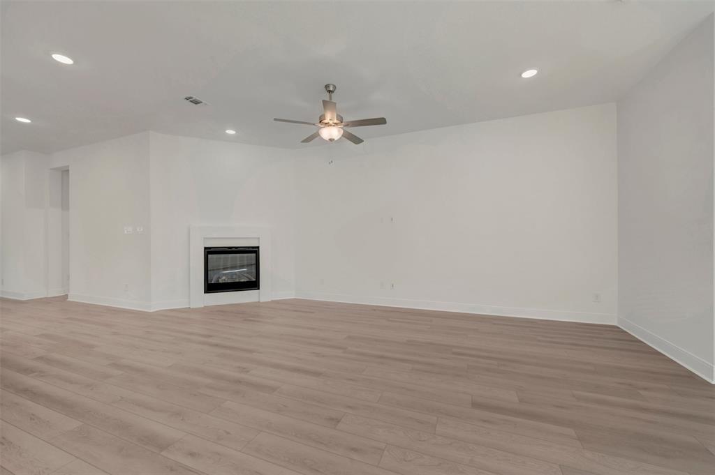 2081 Pine Grove Lane Property Photo 16