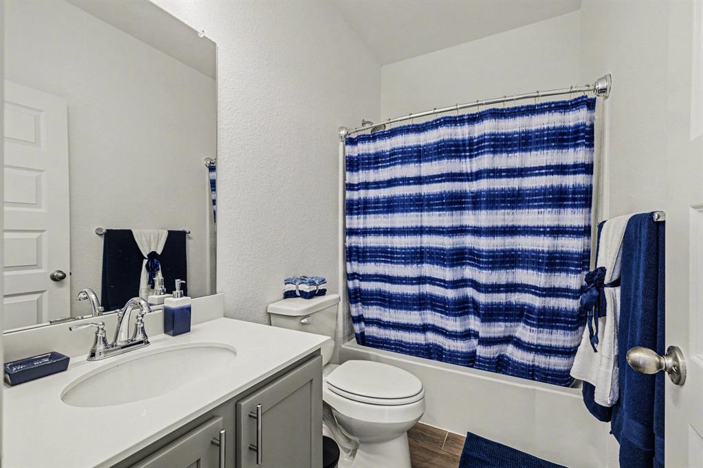 6024 Attucks Drive Property Photo 14