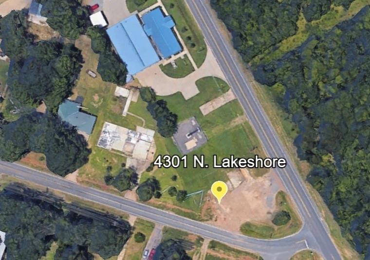 4301 N Lakeshore Drive Property Photo 1