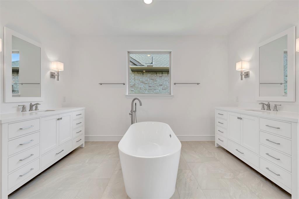 5644 Taylor Trail Property Photo 18