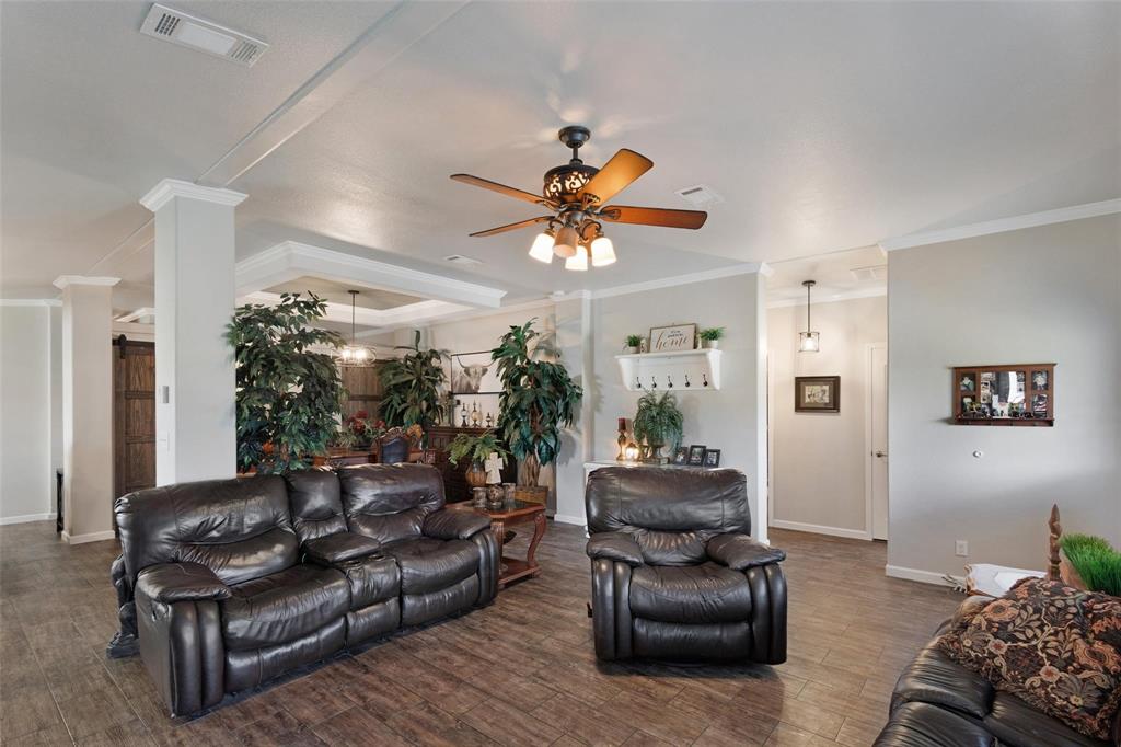 4081 Fm 2736 Property Photo 9