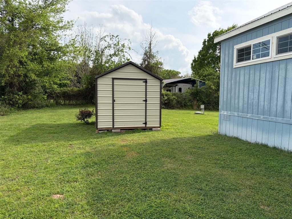 370 Sioux Property Photo 11