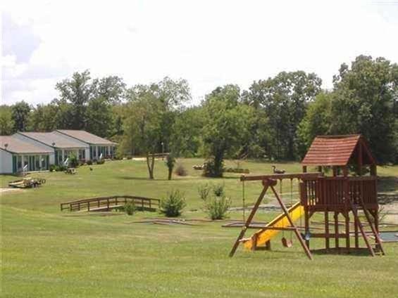 370 Sioux Property Photo 25