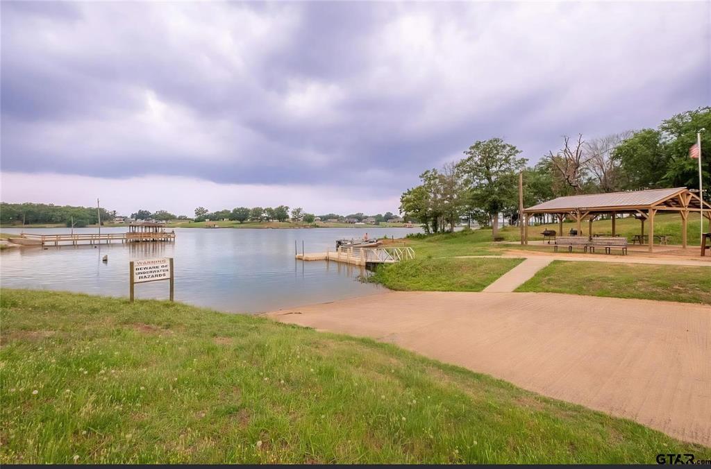 370 Sioux Property Photo 30