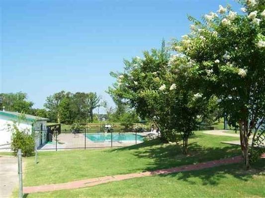 370 Sioux Property Photo 35