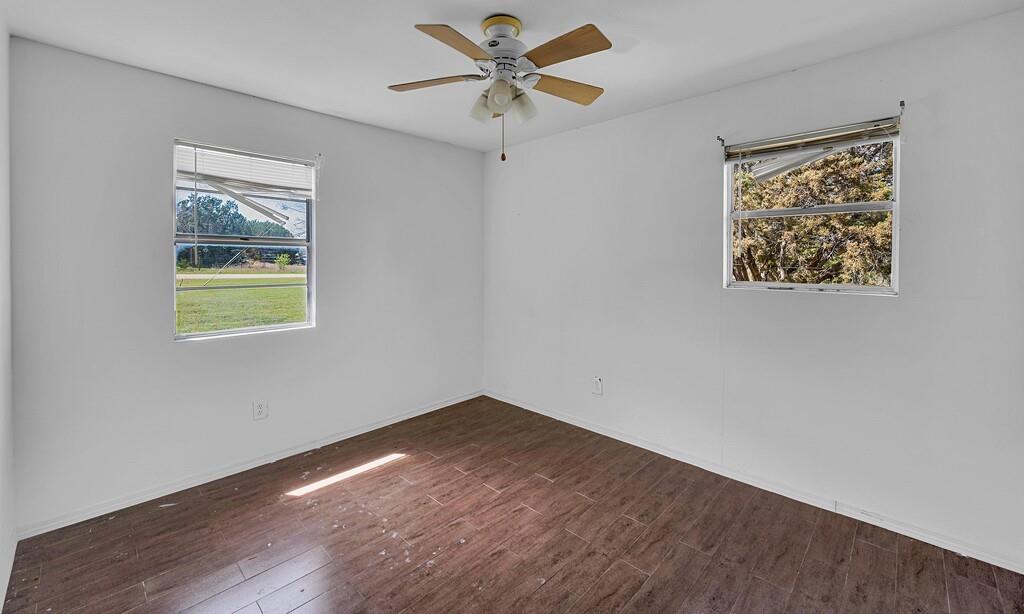 105 County Road 3590 Property Photo 13
