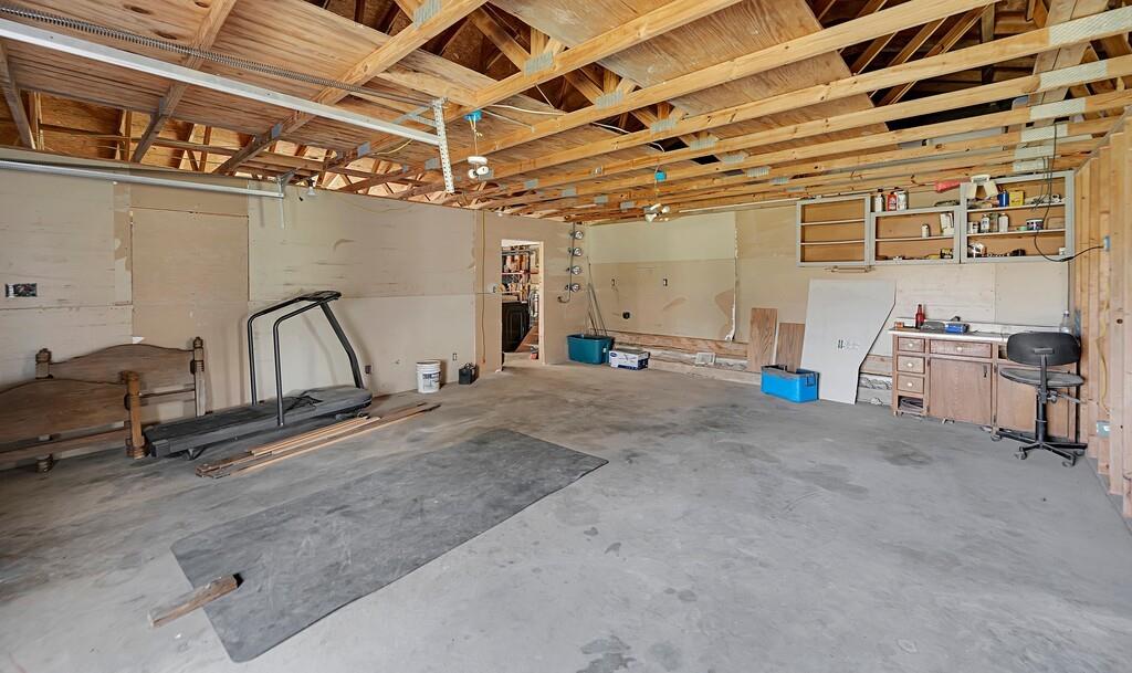 105 County Road 3590 Property Photo 17