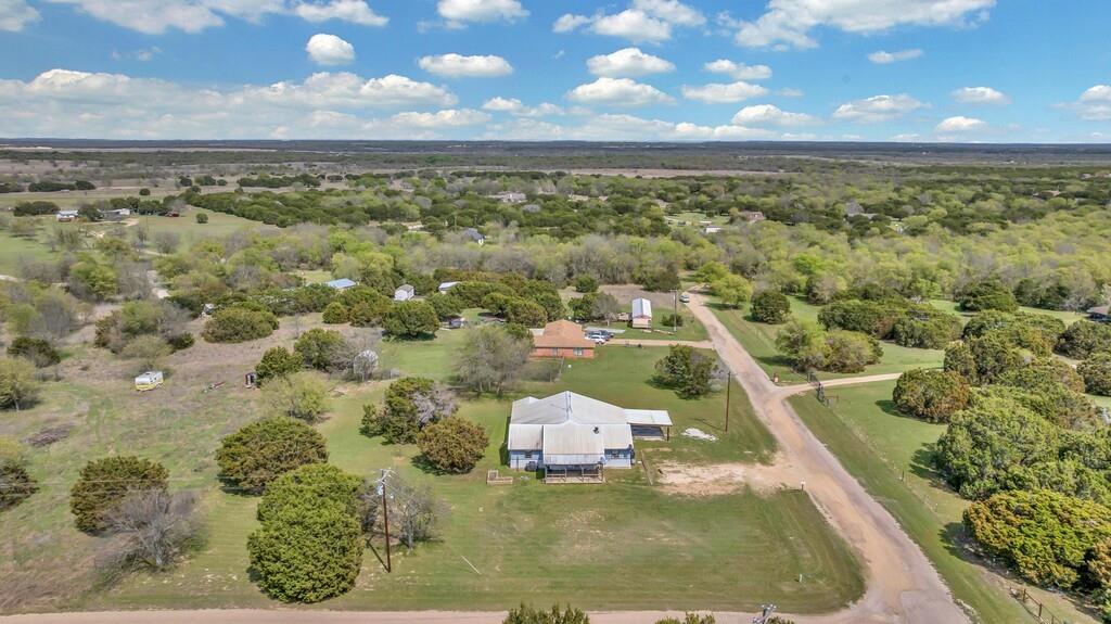 105 County Road 3590 Property Photo 26