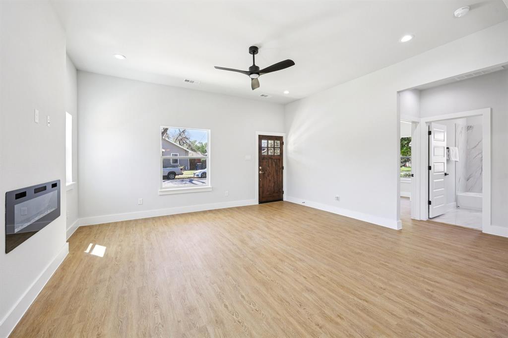 3514 Dunbar Street Property Photo 6