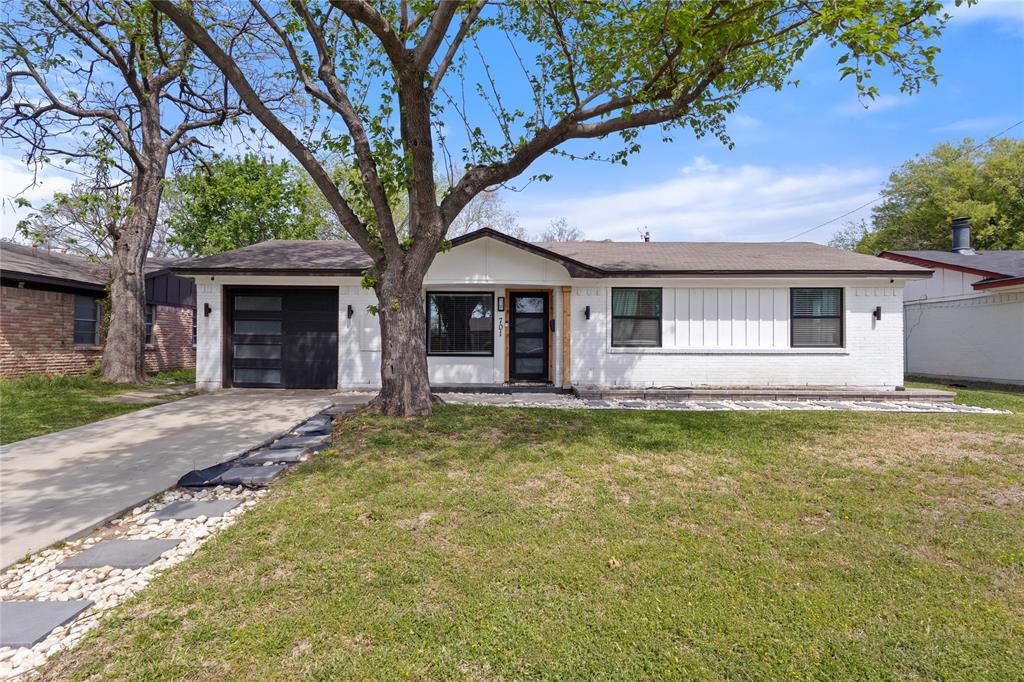 701 Milky Way Property Photo 1