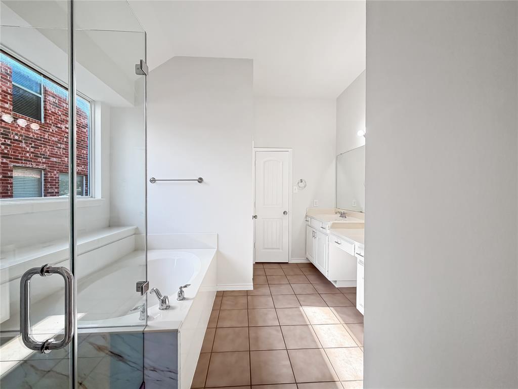 8212 Boulder River Trail Property Photo 10