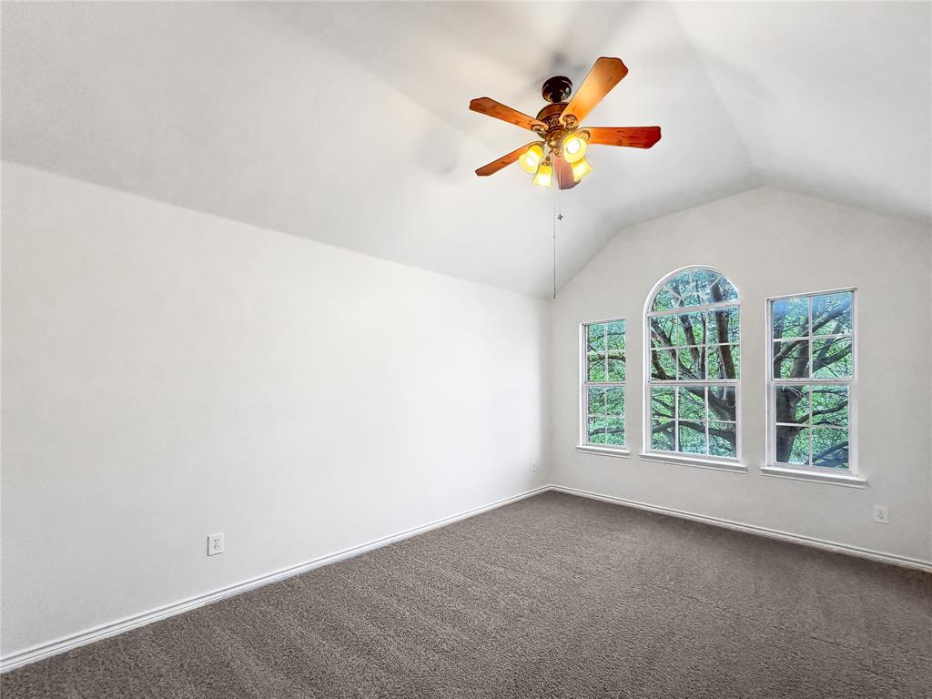8212 Boulder River Trail Property Photo 11