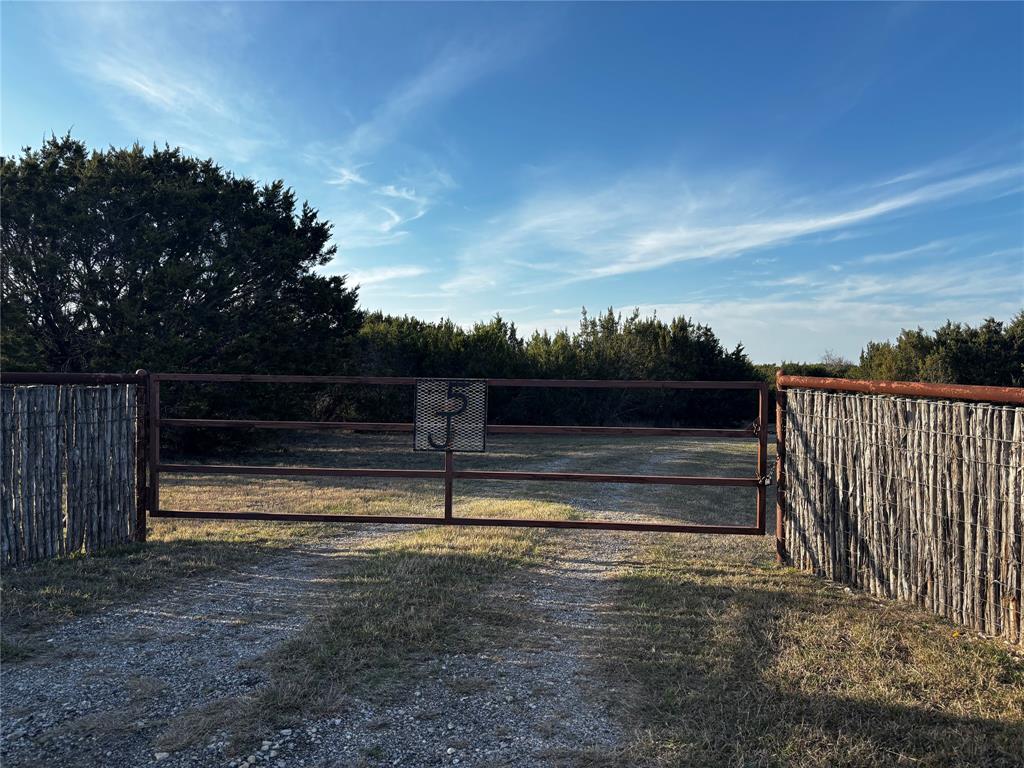 4025 County Road 175 Property Photo 14