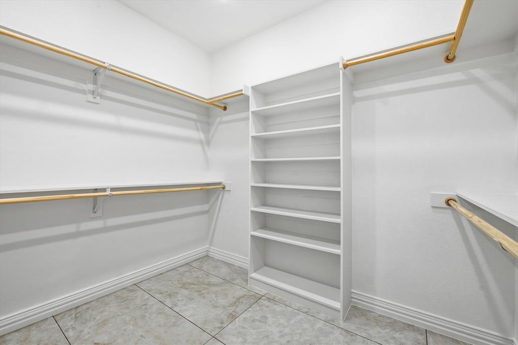 377 Oak Cove Court Property Photo 23
