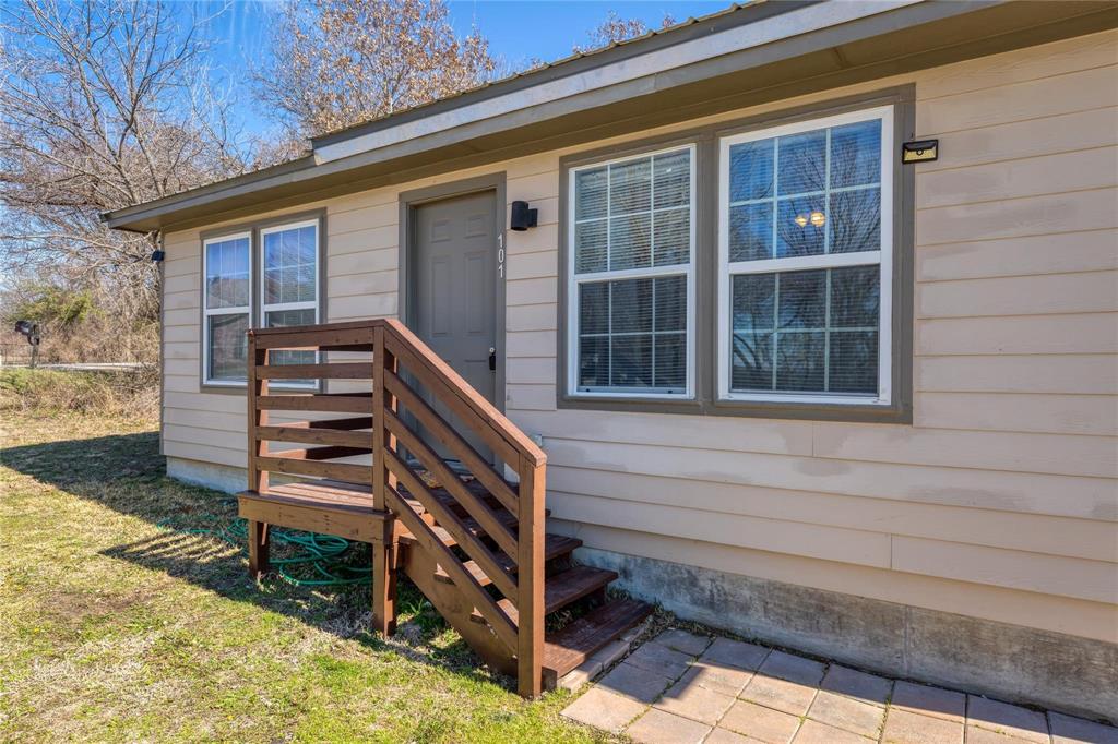 101 Spring Valley Circle Property Photo 4