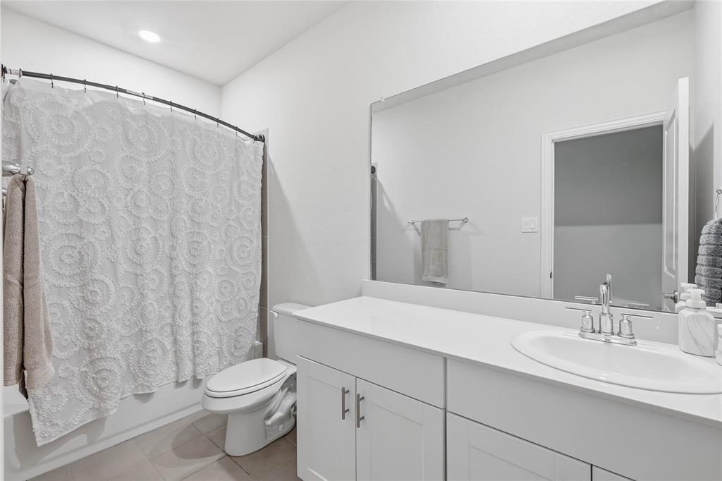 5628 Castle Peak Bend Property Photo 20