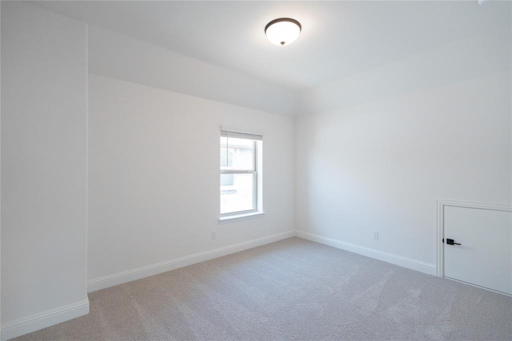 2225 Valencia Drive Property Photo 26