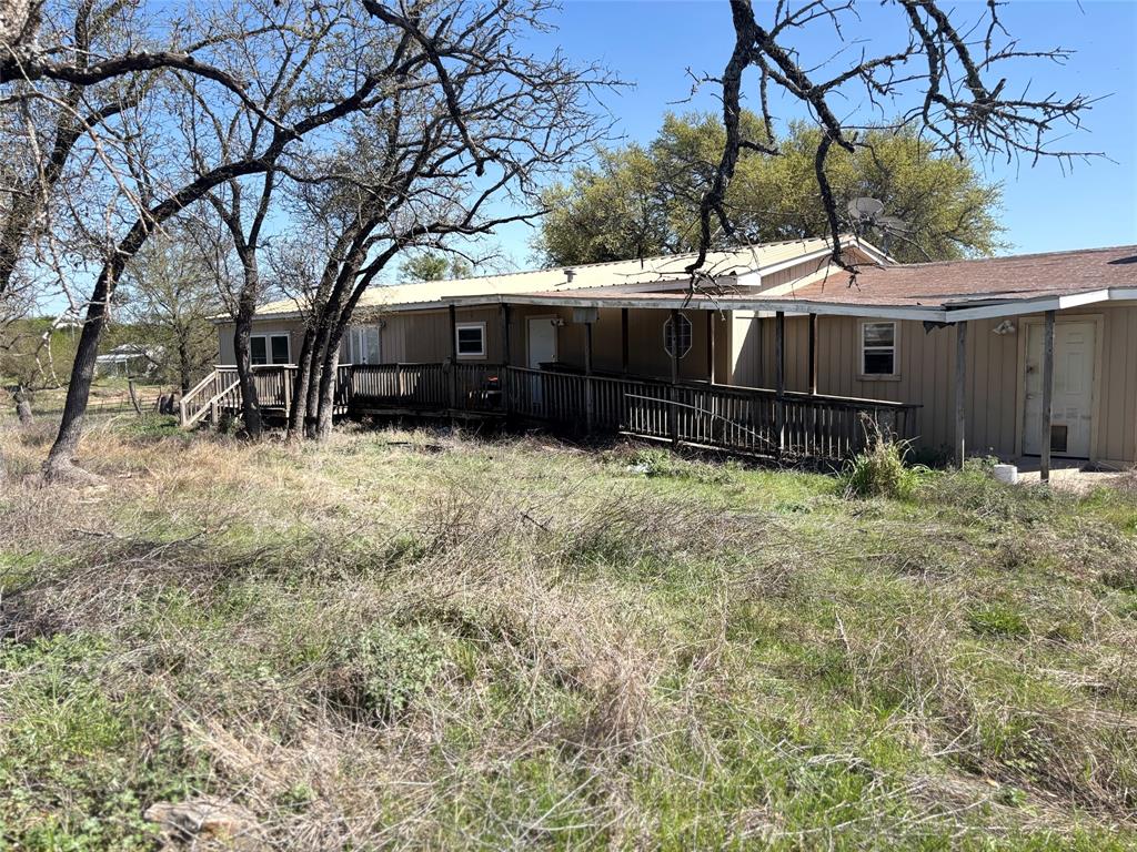 210 Private Road 3221 Property Photo 4