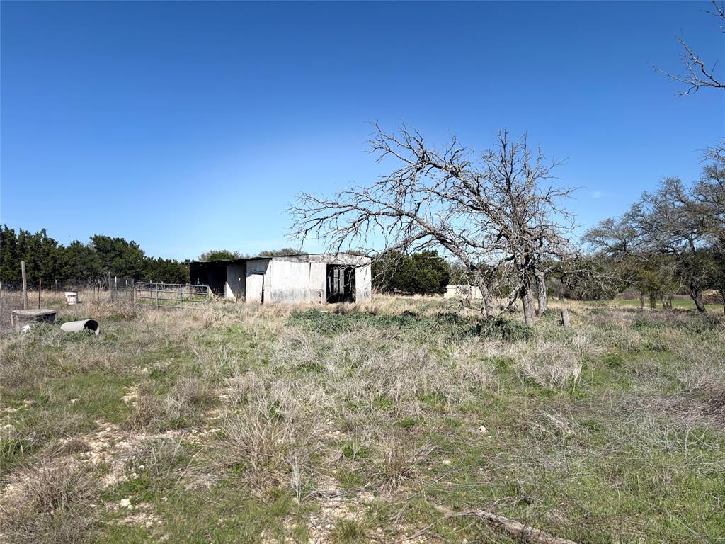 210 Private Road 3221 Property Photo 9