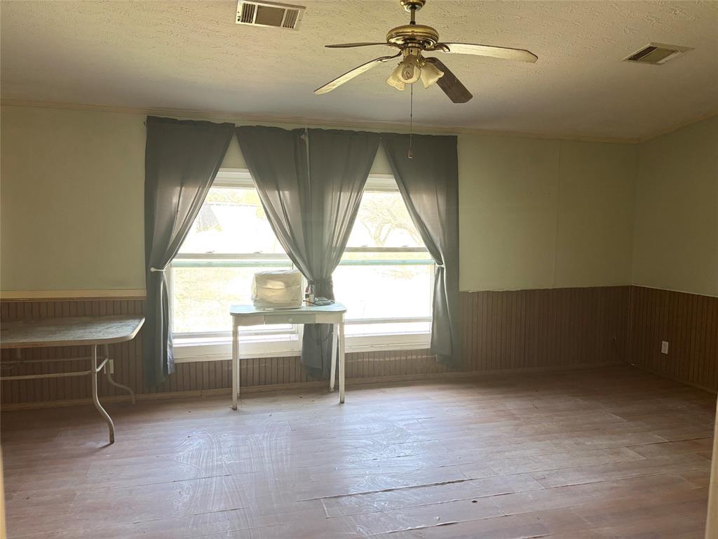 210 Private Road 3221 Property Photo 33