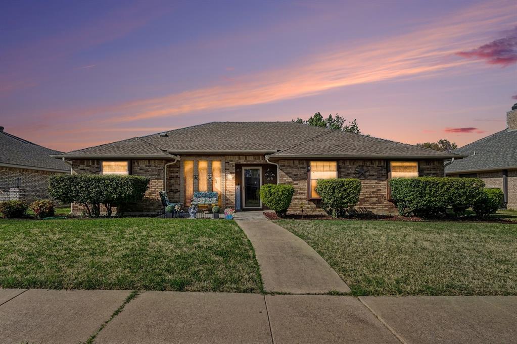 217 Faircrest Drive Property Photo 1