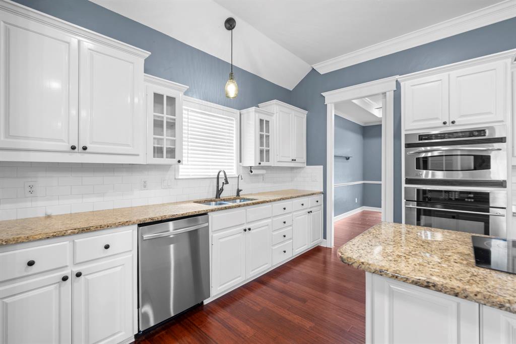 11025 Granbury Cove Property Photo 9