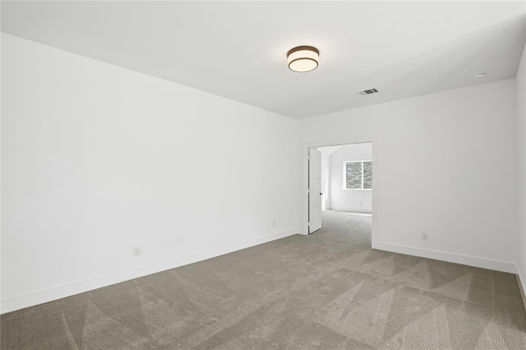 7432 Wayward Wind Way Property Photo 20