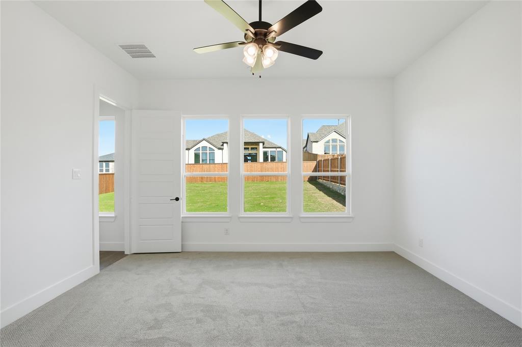 7432 Wayward Wind Way Property Photo 24