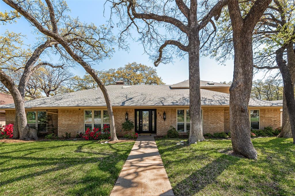 805 Crowley Road Property Photo 1