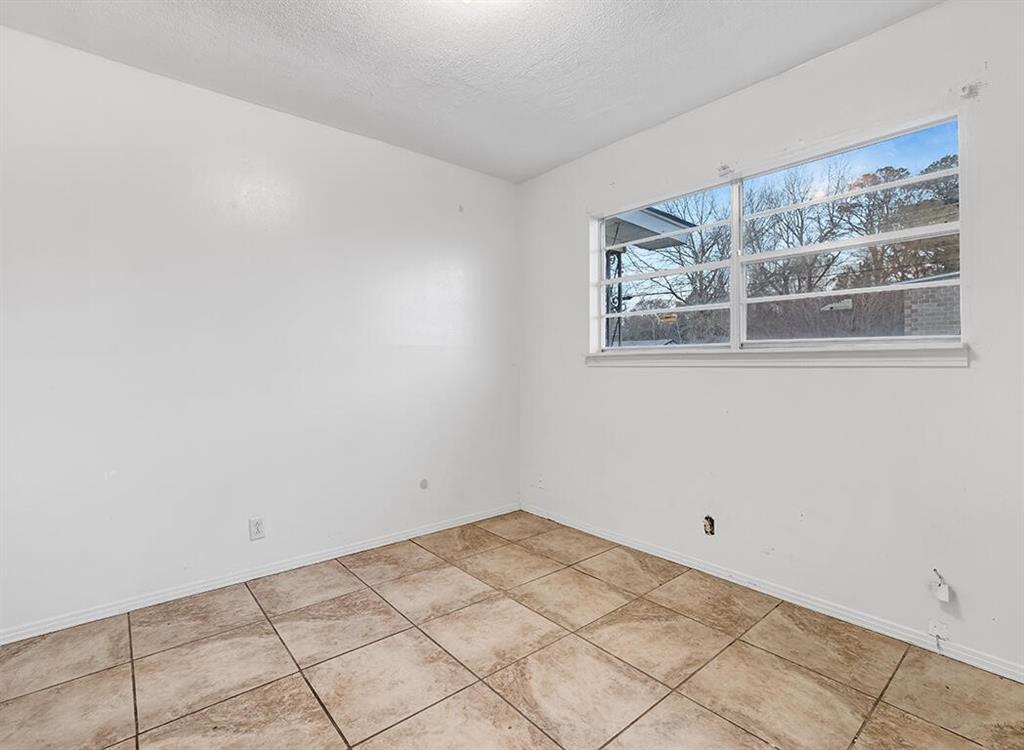 224 Shellwood Drive Property Photo 12