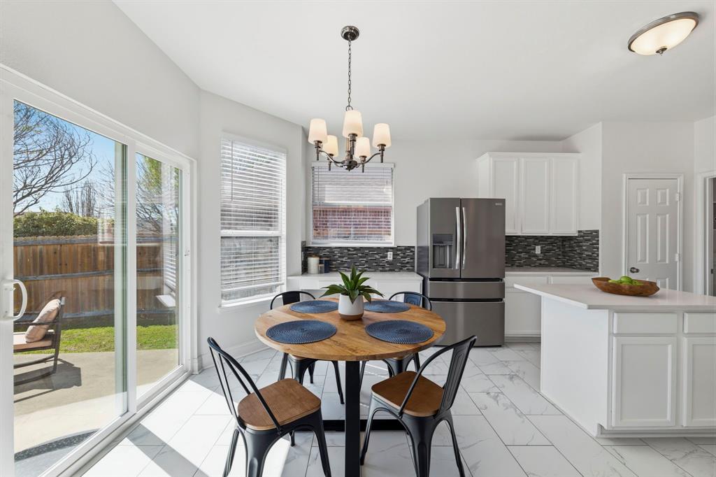 4943 Sunset Ridge Drive Property Photo 10