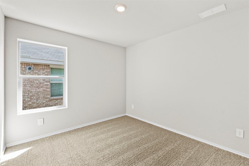 4217 Trickling Creek Lane Property Photo 10