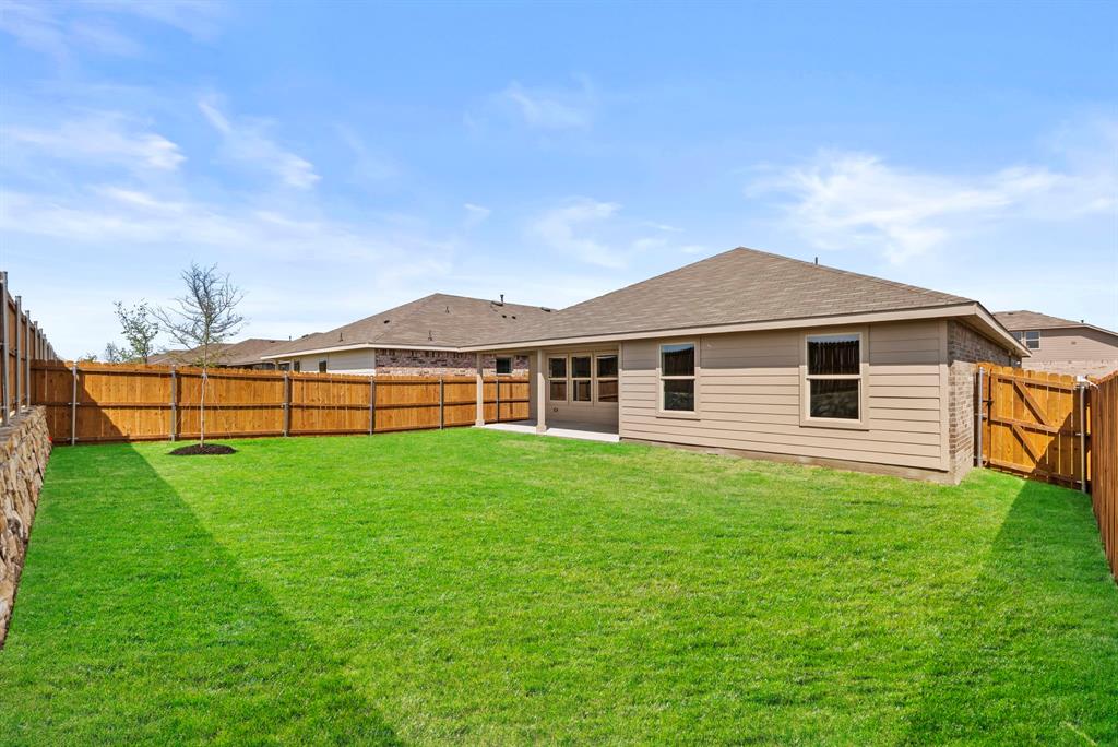 4217 Trickling Creek Lane Property Photo 26