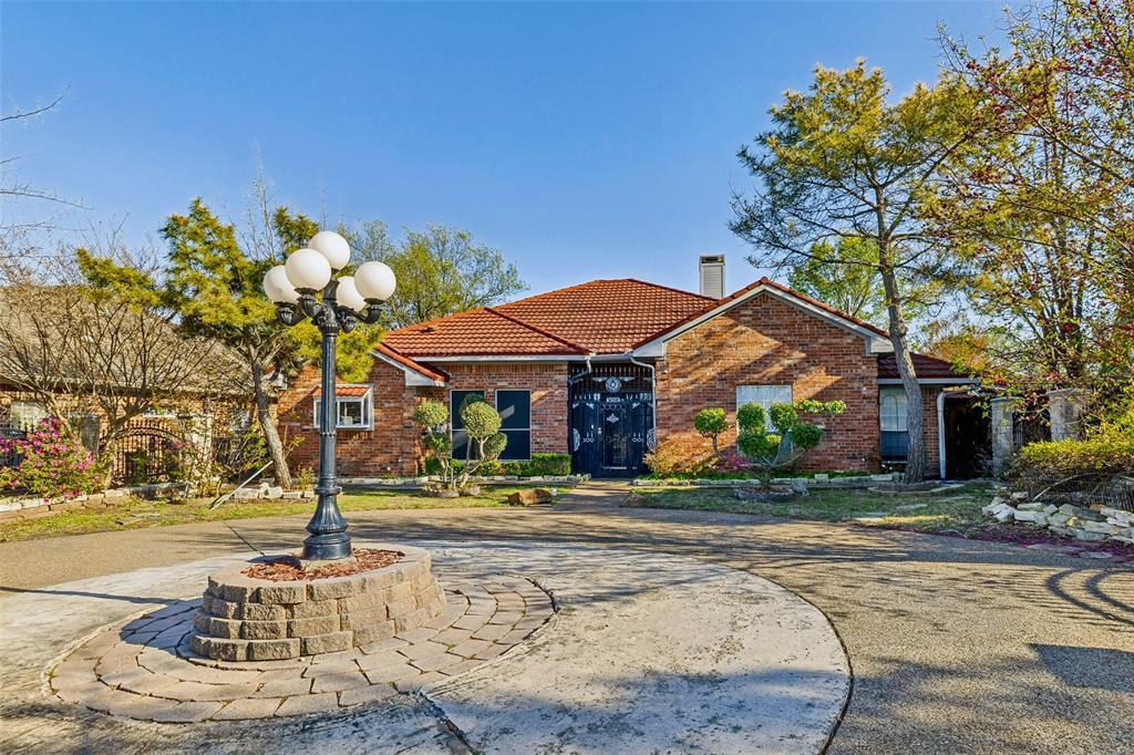 3024 Encino Drive Property Photo 1