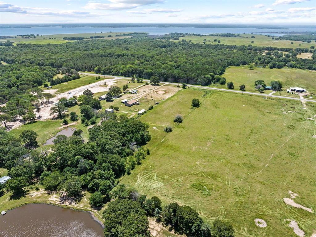 7203 E Fm 1396 Property Photo 12