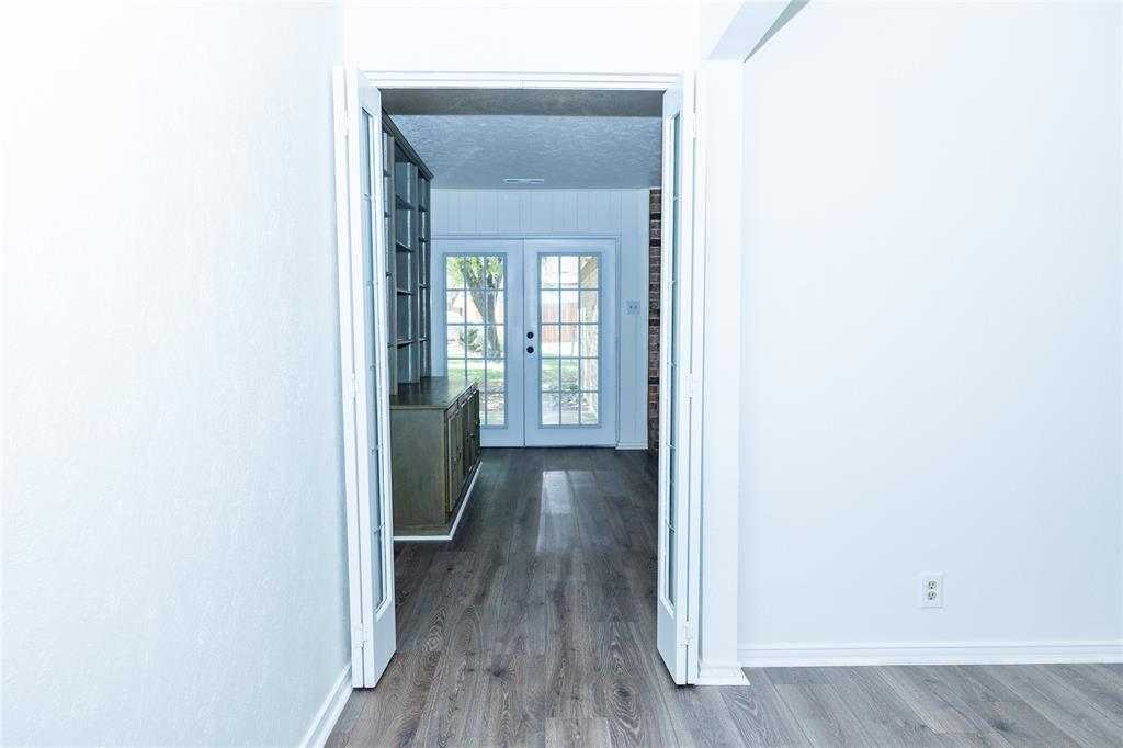 1860 Meadow Valley Lane Property Photo 6