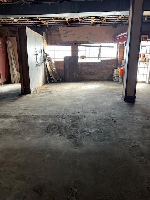 2818 Greenwood Road Property Photo 29