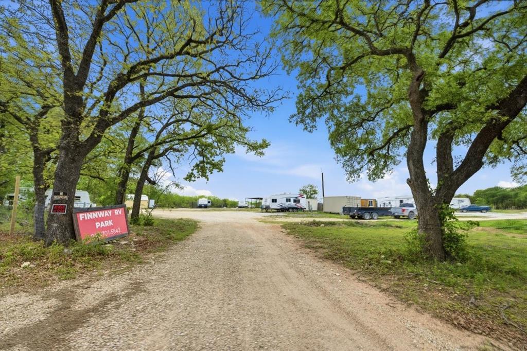 431 Hcr 2105 Loop Property Photo 2
