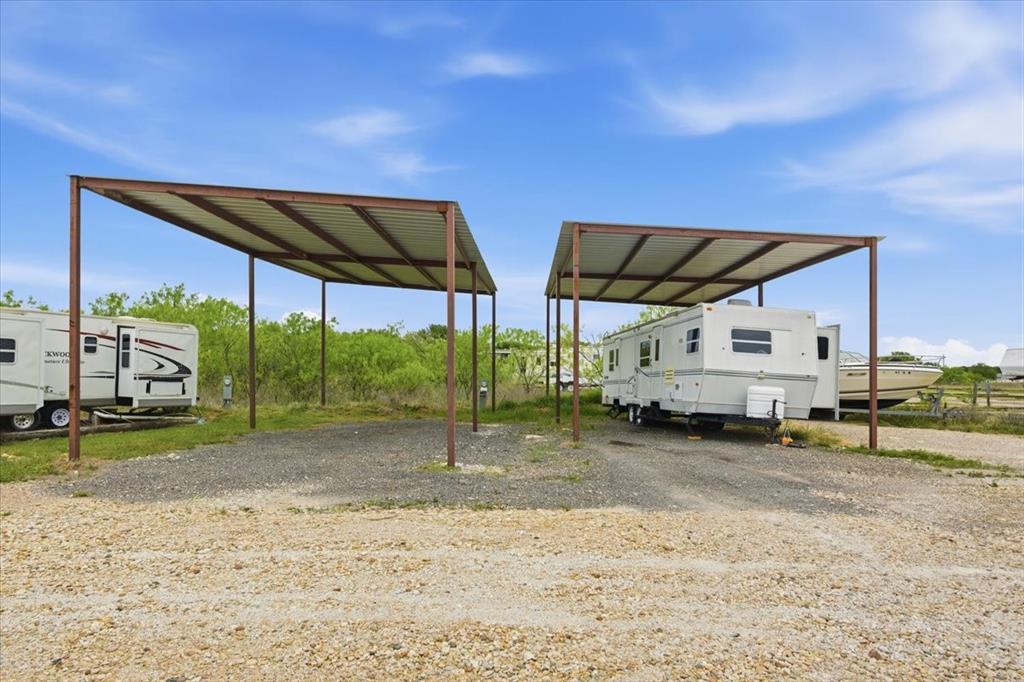 431 Hcr 2105 Loop Property Photo 6