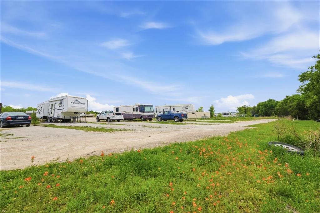 431 Hcr 2105 Loop Property Photo 12
