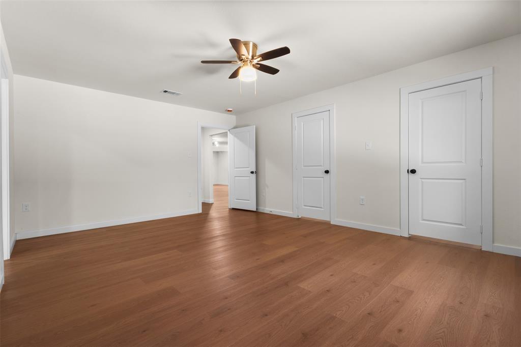 513 E Union Bower Road Property Photo 15